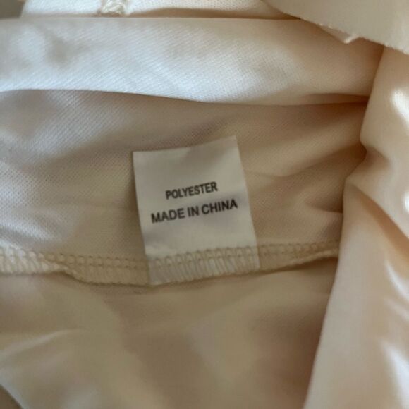 Gorgeous Seek Gold and White Lace Dress - Picture 8 of 8